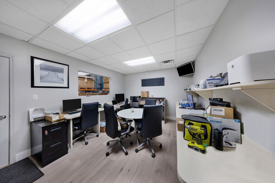 More Photos Of 10680 NW 123rd St, Miami Industrial For Sale