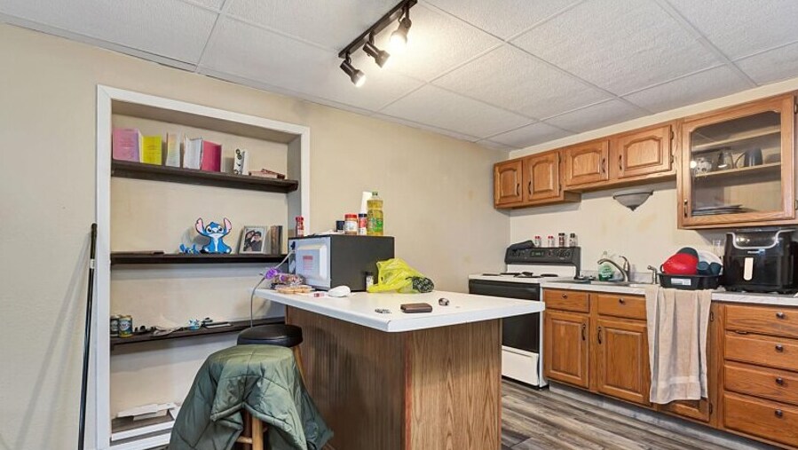 More Photos Of 114 E Main St, Weyauwega Storefront Retail Residential For Sale