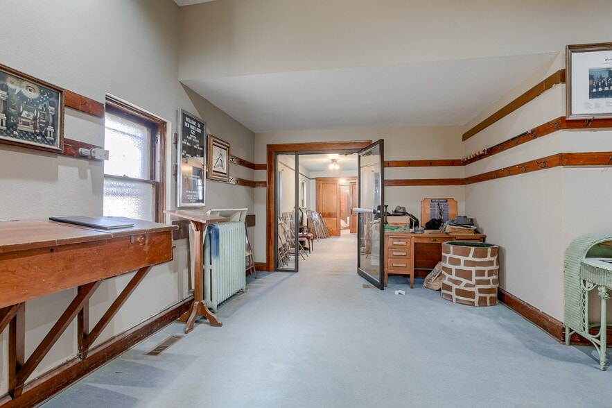 More Photos Of 3001 Connor Ave, Kansas City Specialty For Sale