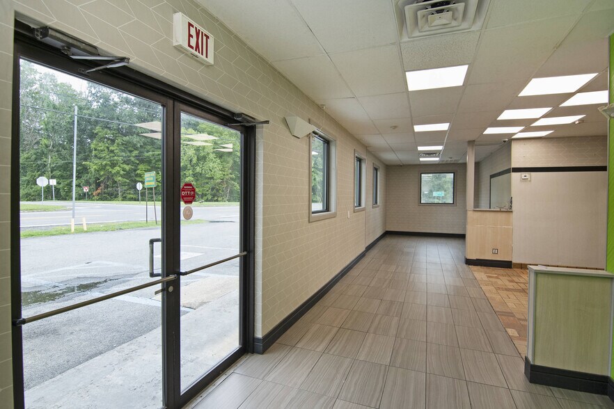 More Photos Of 1931 Alta Dr, Alderson General Retail For Sale