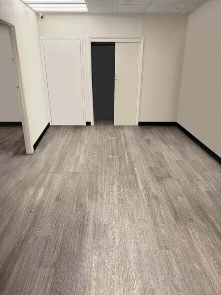 More Photos Of 55 Front St, Rockville Centre Office For Lease