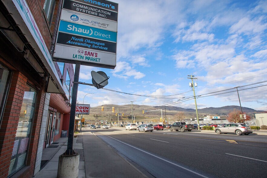More Photos Of 2810 48 Av, Vernon Storefront Retail Office For Lease