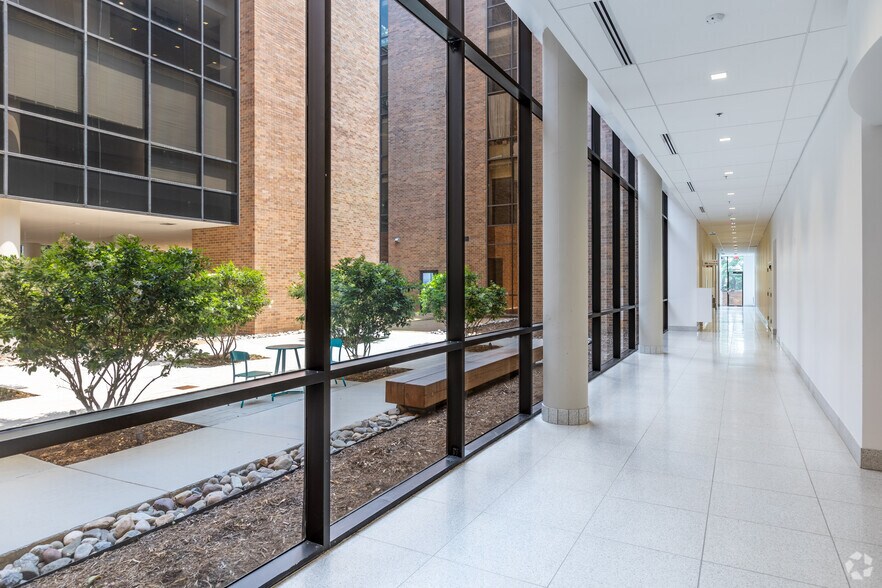 More Photos Of 8320 Old Courthouse Rd, Vienna Office For Lease