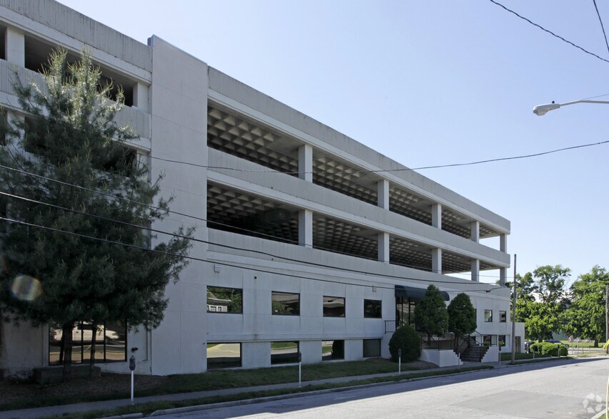 More Photos Of 205 Reidhurst Ave, Nashville Coworking Space