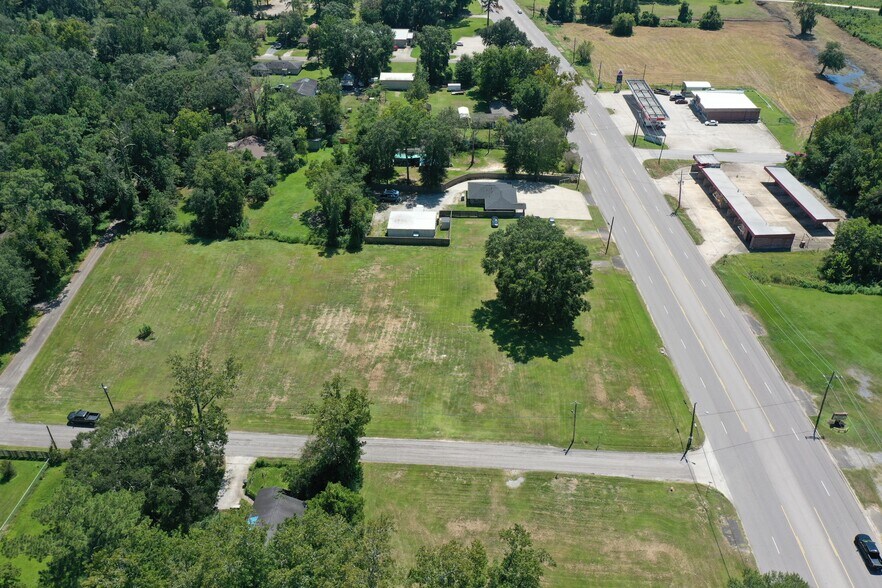 More Photos Of 1990 N Main St, Vidor Land For Sale