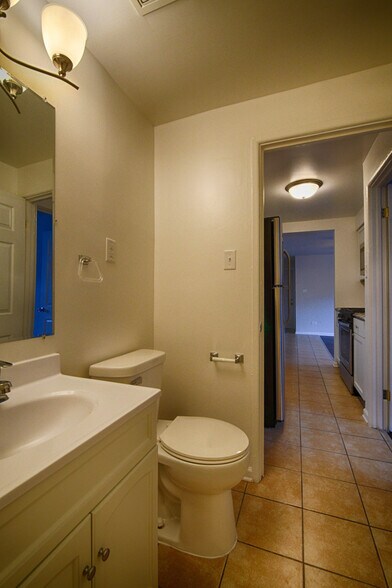 More Photos Of 949-953 E 86th St, Chicago Apartments For Sale