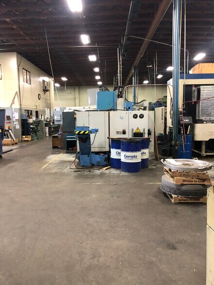 More Photos Of 2441 NW Eleven Mile Ave, Gresham Warehouse For Sale