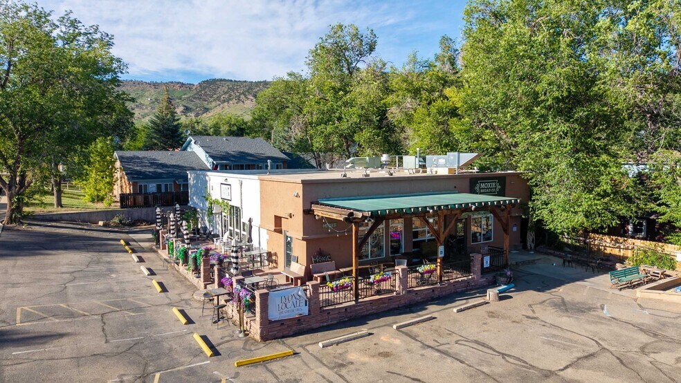 More Photos Of 442 High St, Lyons Restaurant For Sale