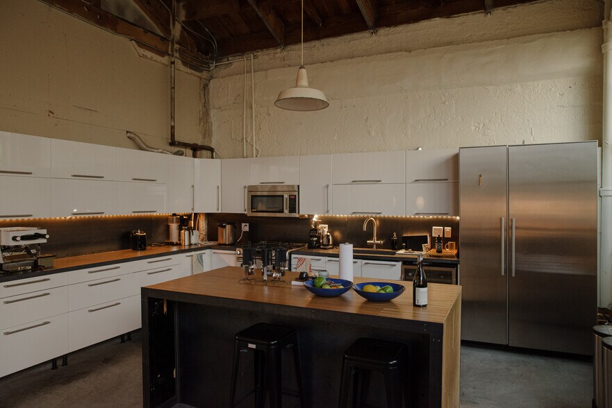 More Photos Of 930 Alabama St, San Francisco Loft Creative Space For Lease