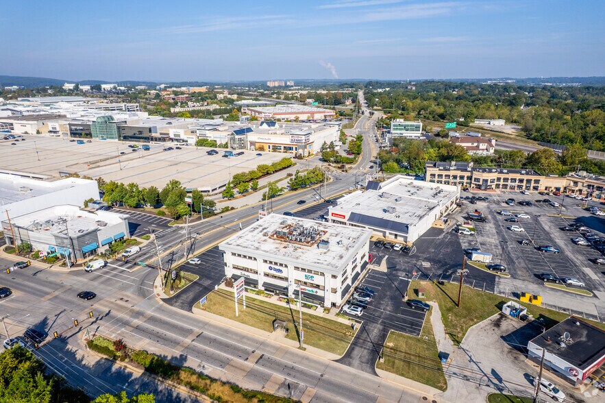 More Photos Of 600 W DeKalb Pike, King Of Prussia Office For Lease