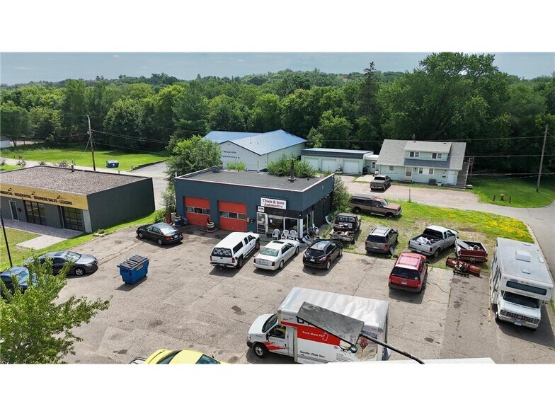 More Photos Of 519 Benton Dr, Sauk Rapids Service Station For Sale