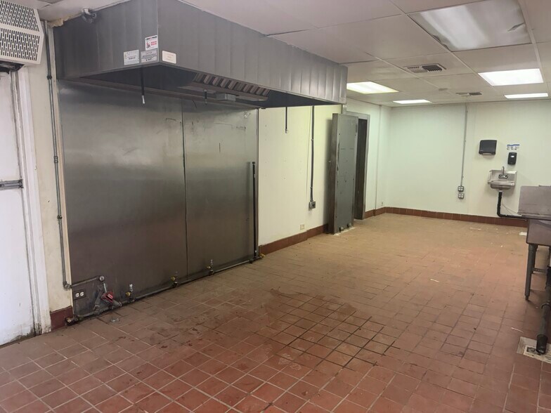 More Photos Of 32733 Highway 18, Lucerne Valley Freestanding For Lease