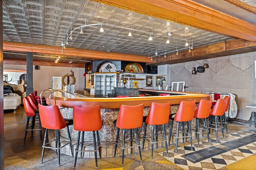 More Photos Of 1000 W State St, Coal Township Restaurant For Sale