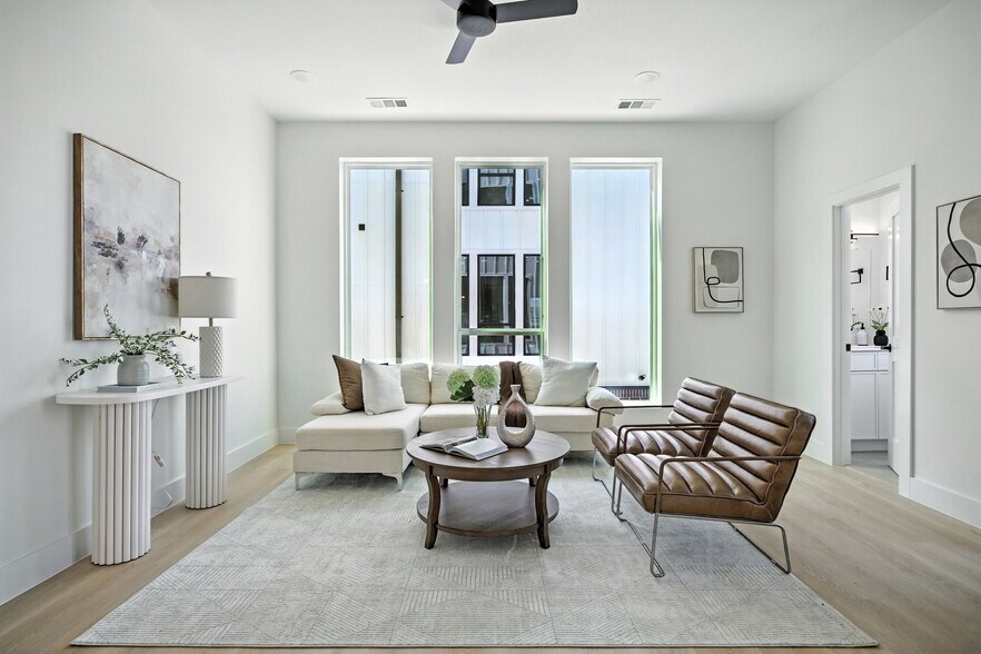More Photos Of 312 N Lancaster Ave, Dallas Apartments For Sale