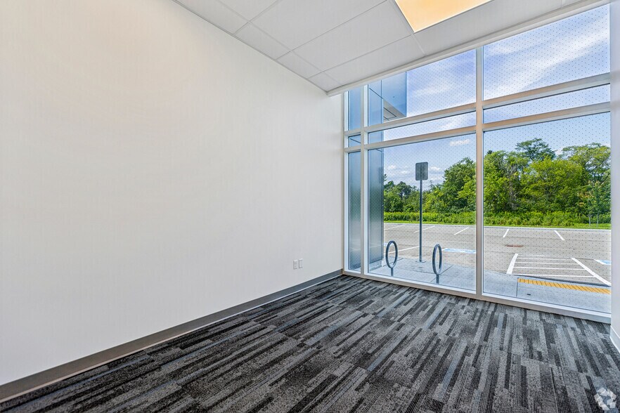 More Photos Of 1575 Clements Rd, Pickering Manufacturing For Lease