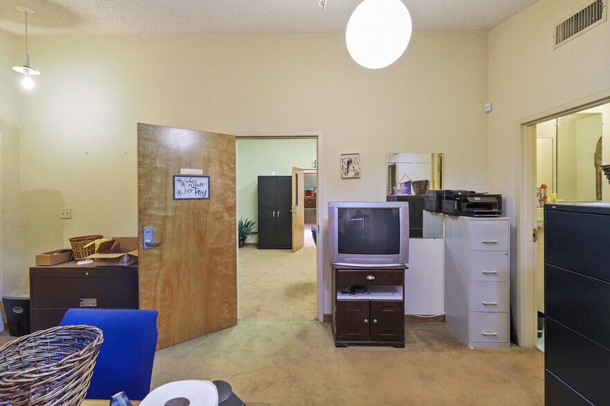 More Photos Of , Banning Specialty For Sale