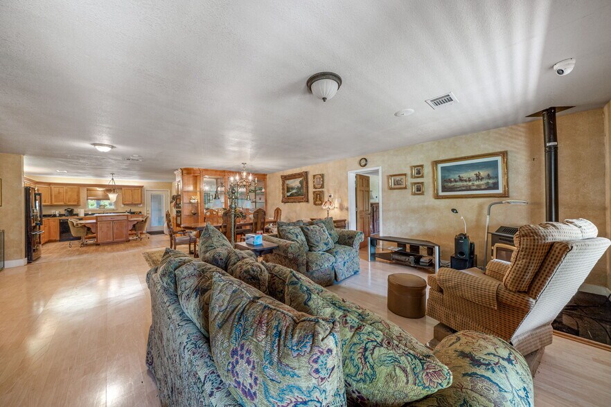 More Photos Of 1551 N Windy Knoll Dr, Devine Land For Sale