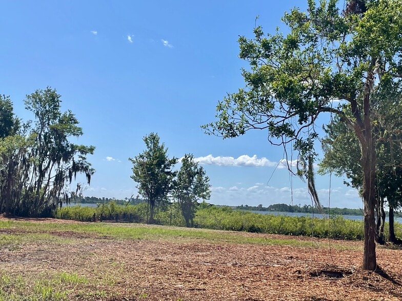 More Photos Of 745 US 17/92 Hwy, Lake Alfred Land For Sale