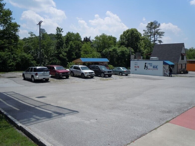 More Photos Of , Chattanooga Unknown For Sale