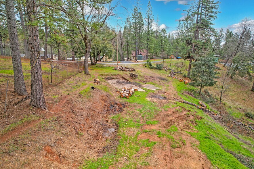 More Photos Of 1420 Robbers Ravine Rd, Colfax Multifamily For Sale