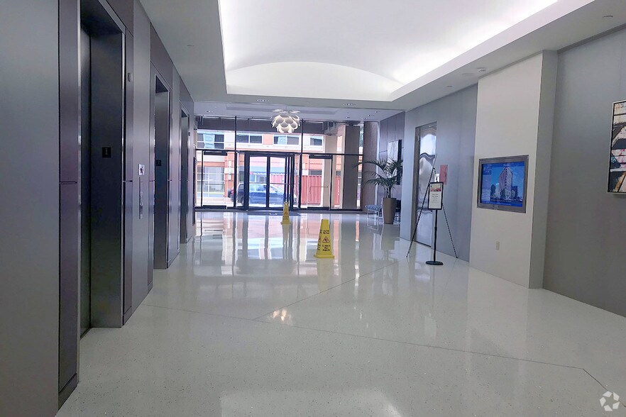 More Photos Of 283 Constitution Dr, Virginia Beach Office For Lease