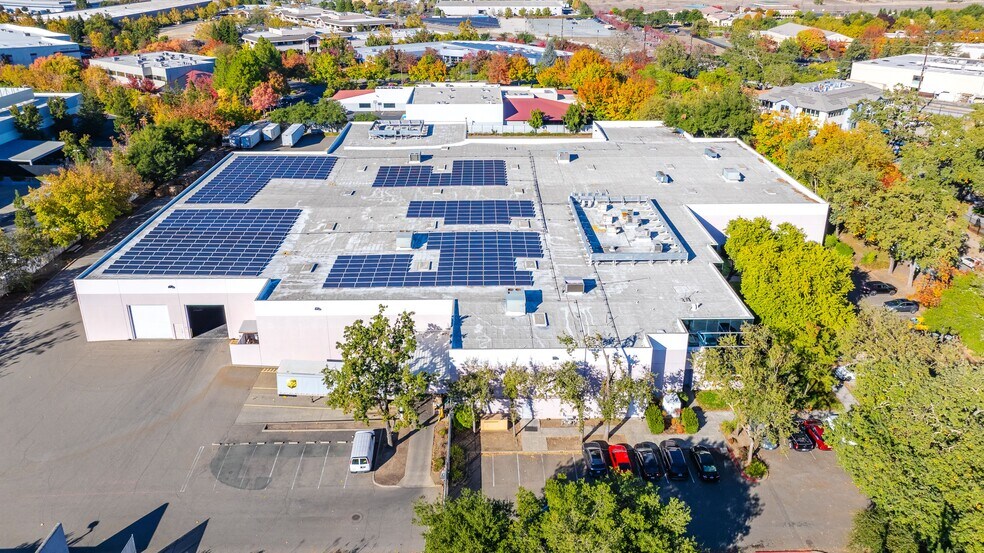 More Photos Of 205 Concourse Blvd, Santa Rosa Distribution For Sale