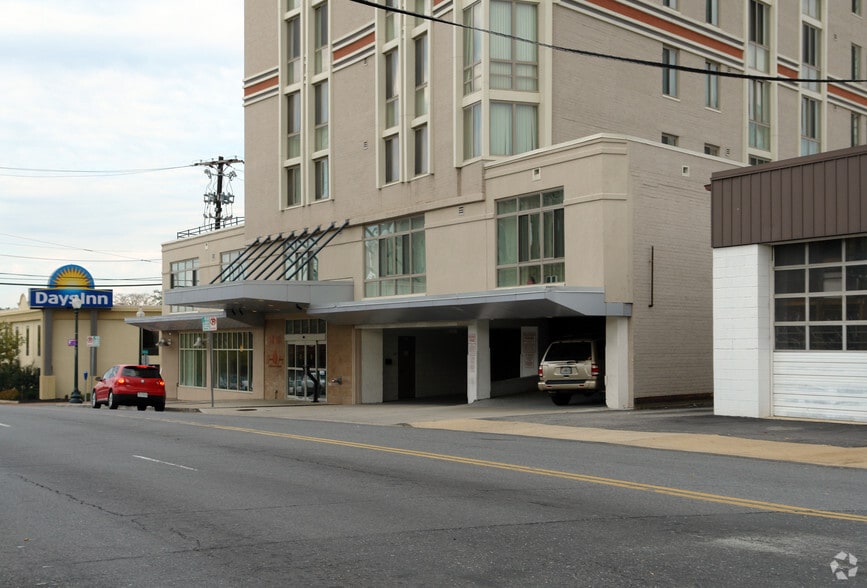 More Photos Of 8060 13th St, Silver Spring Apartments For Lease