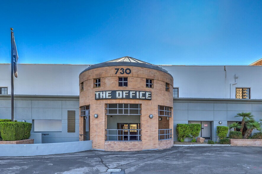 More Photos Of 730 Las Vegas Blvd S, Las Vegas General Retail For Sale