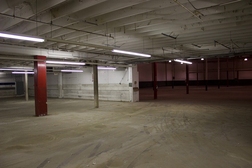 More Photos Of 801 N William St, Goldsboro Industrial For Sale