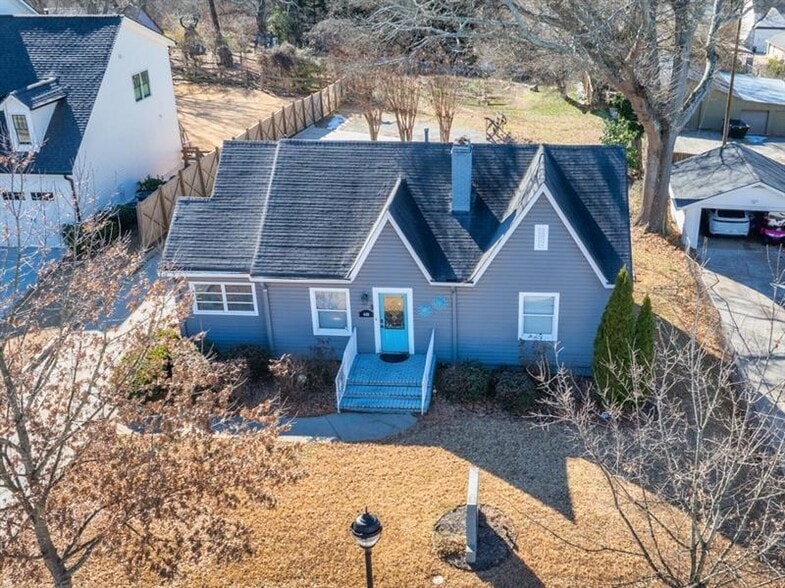 More Photos Of 449 S Hill St, Buford Office For Sale
