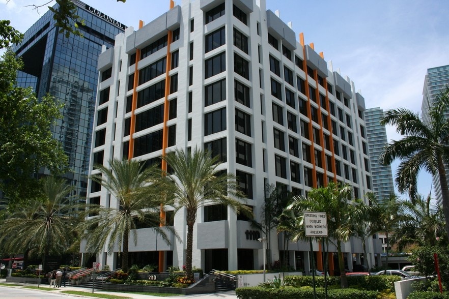 More Photos Of 1110 Brickell Ave, Miami Office For Lease