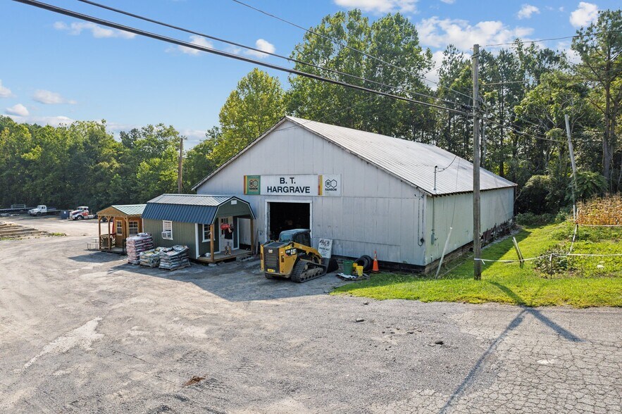More Photos Of 14417 Courthouse Rd, Dinwiddie Flex For Sale