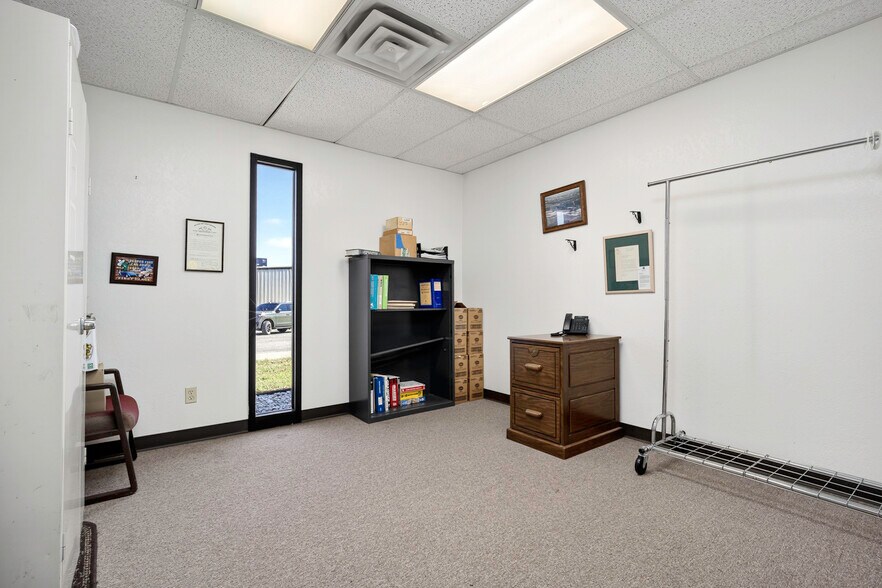 More Photos Of 1820 N Council Rd, Blanchard Food Processing For Sale