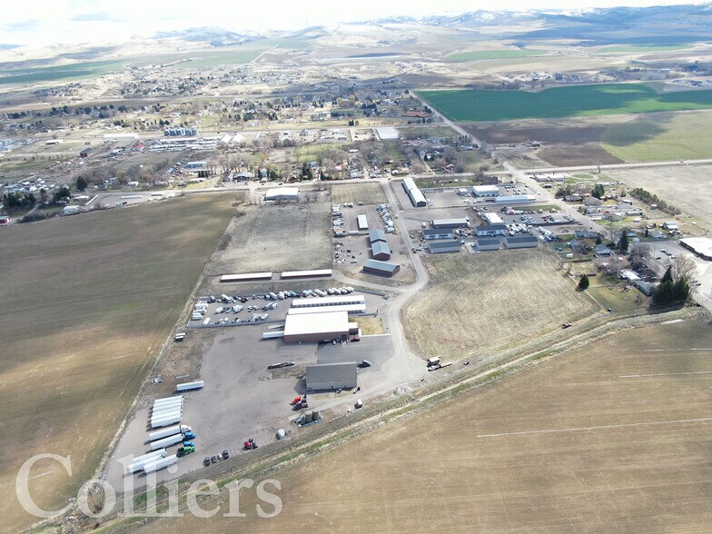 More Photos Of 12820 Go Way Ave, Pocatello Warehouse For Lease