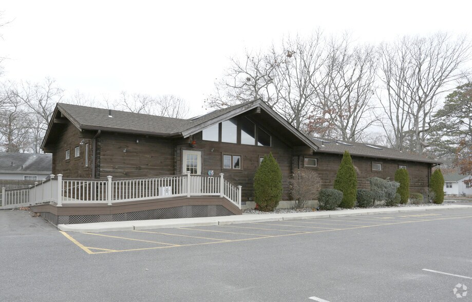 More Photos Of 321 Lacey Rd, Forked River Medical For Sale