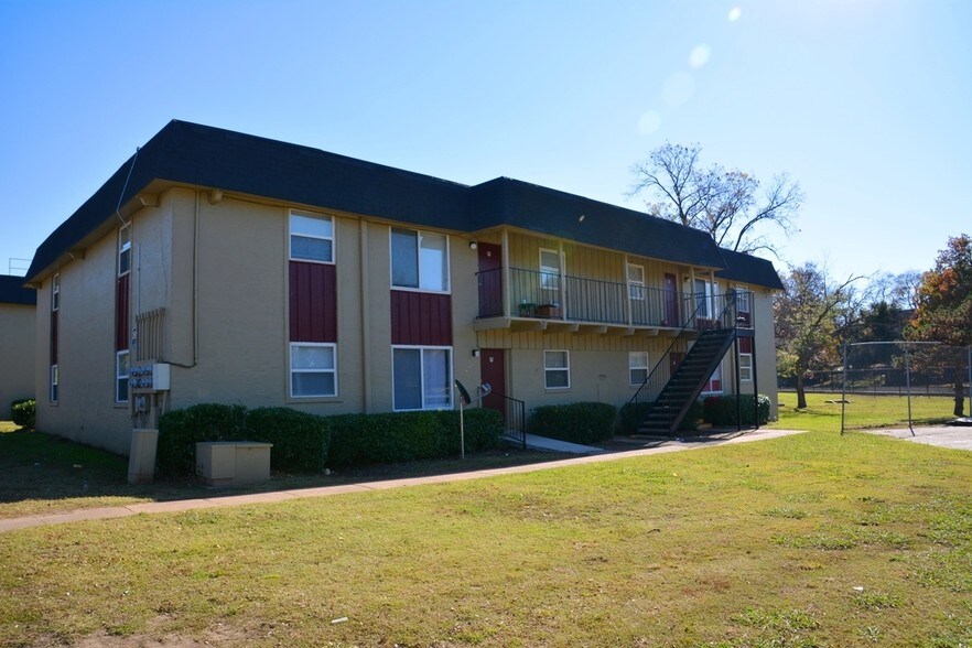 139151 N Rd, Tulsa, OK 74116 Apartments For Sale