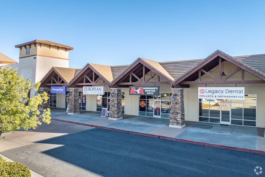 More Photos Of 32909-32937 Temecula Pky S, Temecula Storefront For Sale