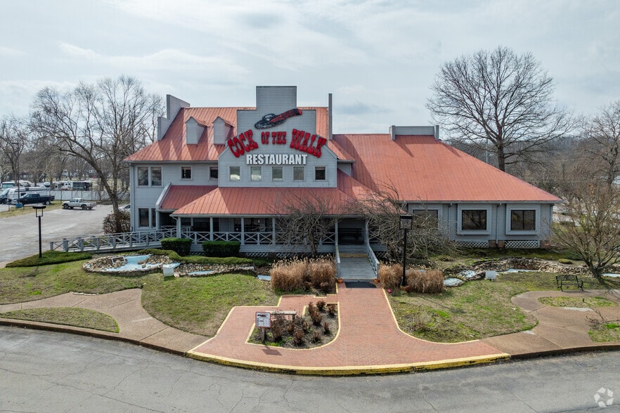 More Photos Of 2624 Music Valley Dr, Nashville Restaurant For Sale