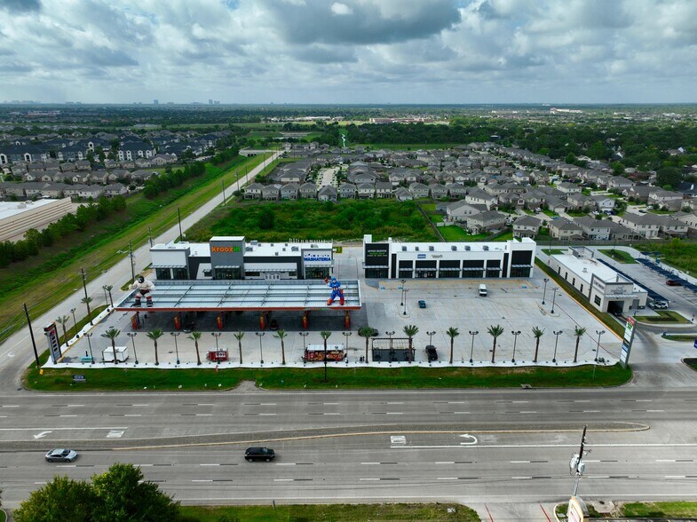 More Photos Of 16513 FM 529, Houston Storefront For Lease