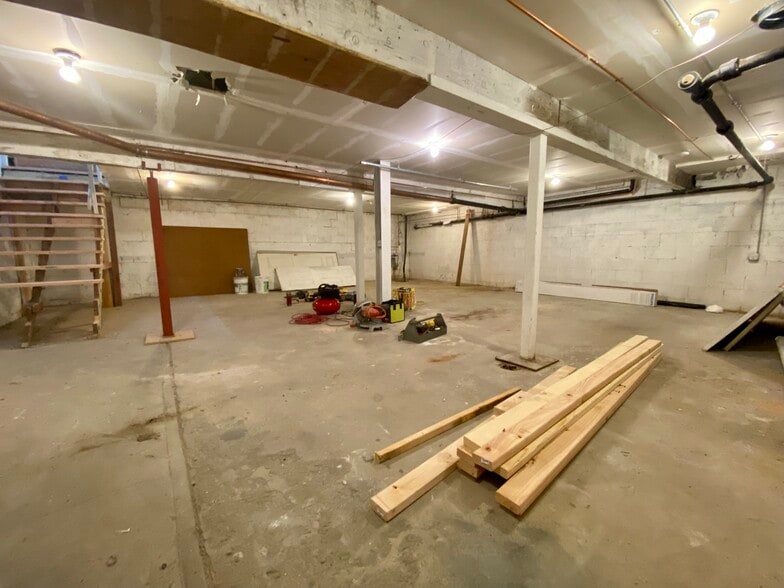 More Photos Of 2415 W Evans Ave, Denver Freestanding For Lease