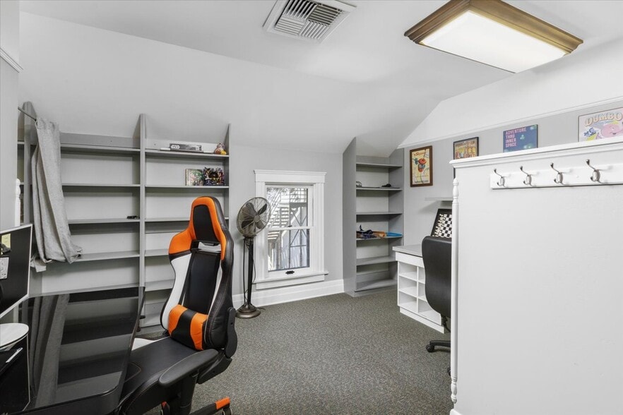 More Photos Of 136-140 W 3rd Ave, Escondido Office For Sale