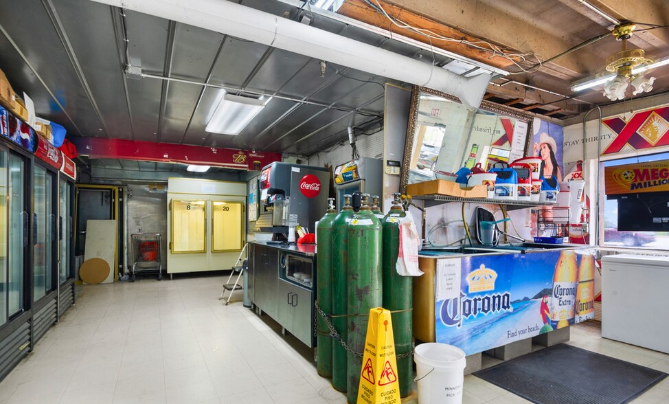 More Photos Of 1104 W Eldorado Pky, Little Elm Storefront For Sale