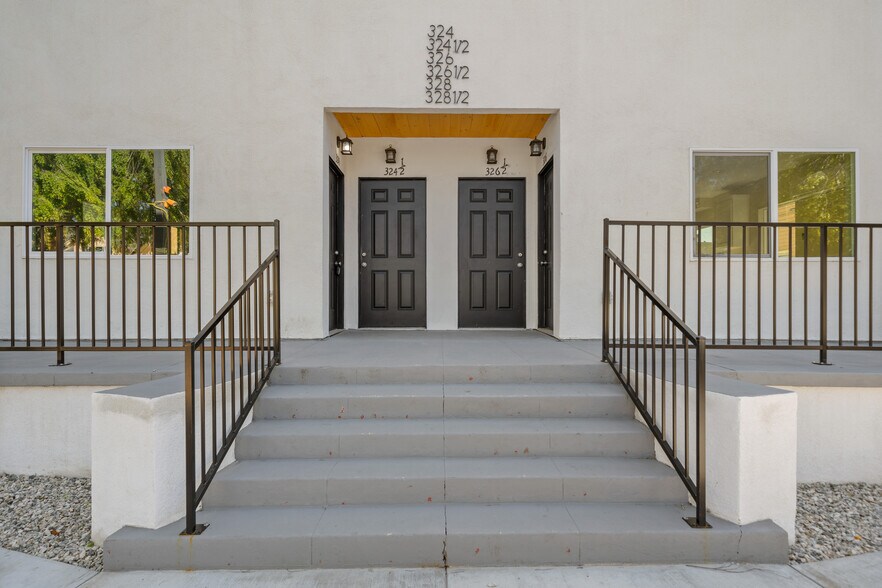 More Photos Of 324 W 51st St, Los Angeles Apartments For Sale