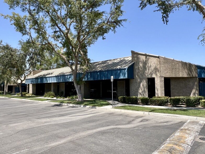 Primary Photo Of 4300 Stine Rd, Bakersfield Office For Lease