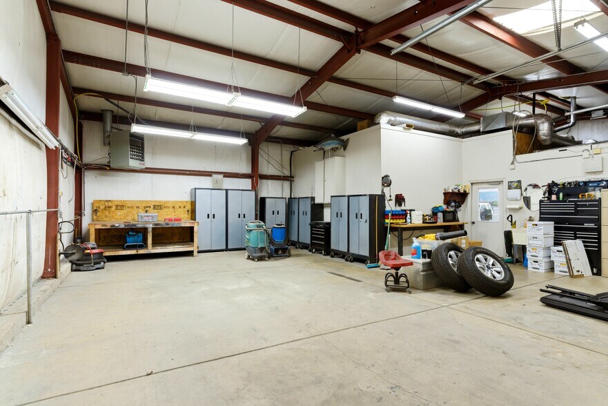 More Photos Of 3349 S 1900 W, Roy Research And Development For Lease