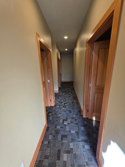 More Photos Of 1725 Culvers Dr, Sandpoint Industrial For Lease