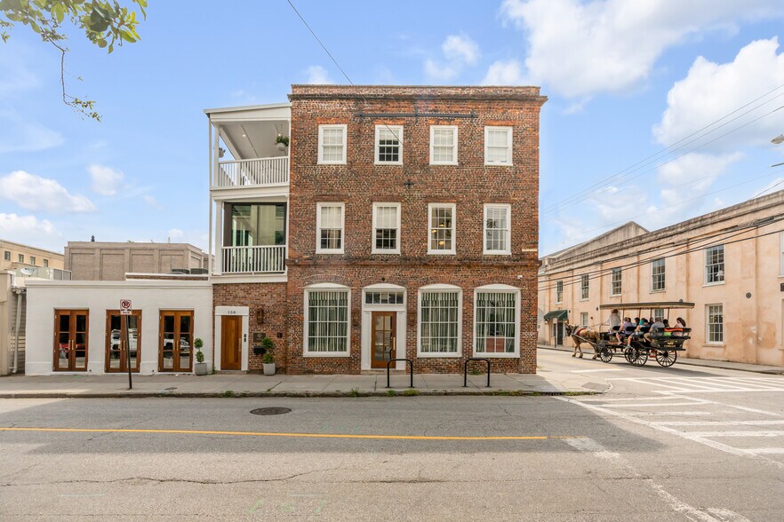 More Photos Of 158 Church St, Charleston Restaurant For Lease