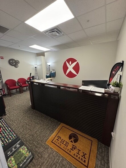 More Photos Of 7341 Office Park Pl, Melbourne Office Residential For Lease