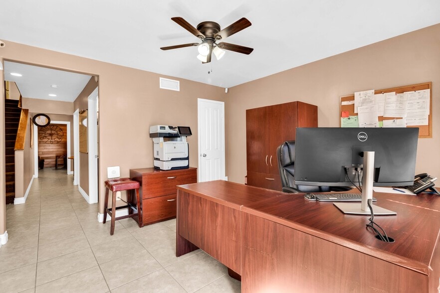 More Photos Of 1316-1320 Coolidge Ave, National City Light Distribution For Sale