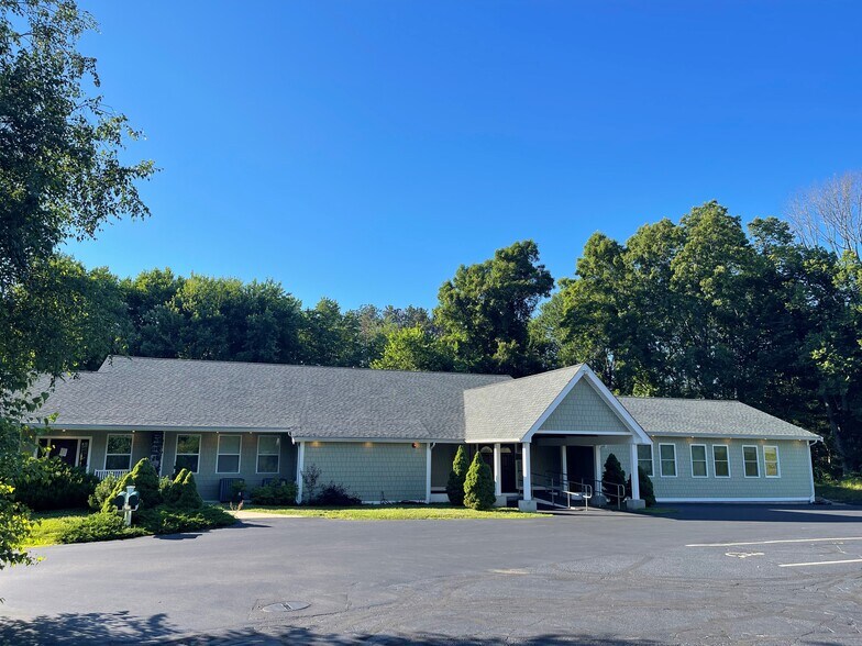 Primary Photo Of 206 Turnpike Rd, Southborough Office For Sale